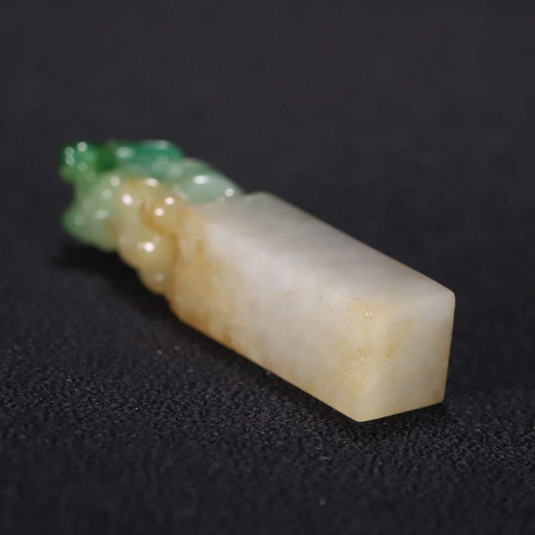 An Exquisite White Jade Kylin Seal - 9