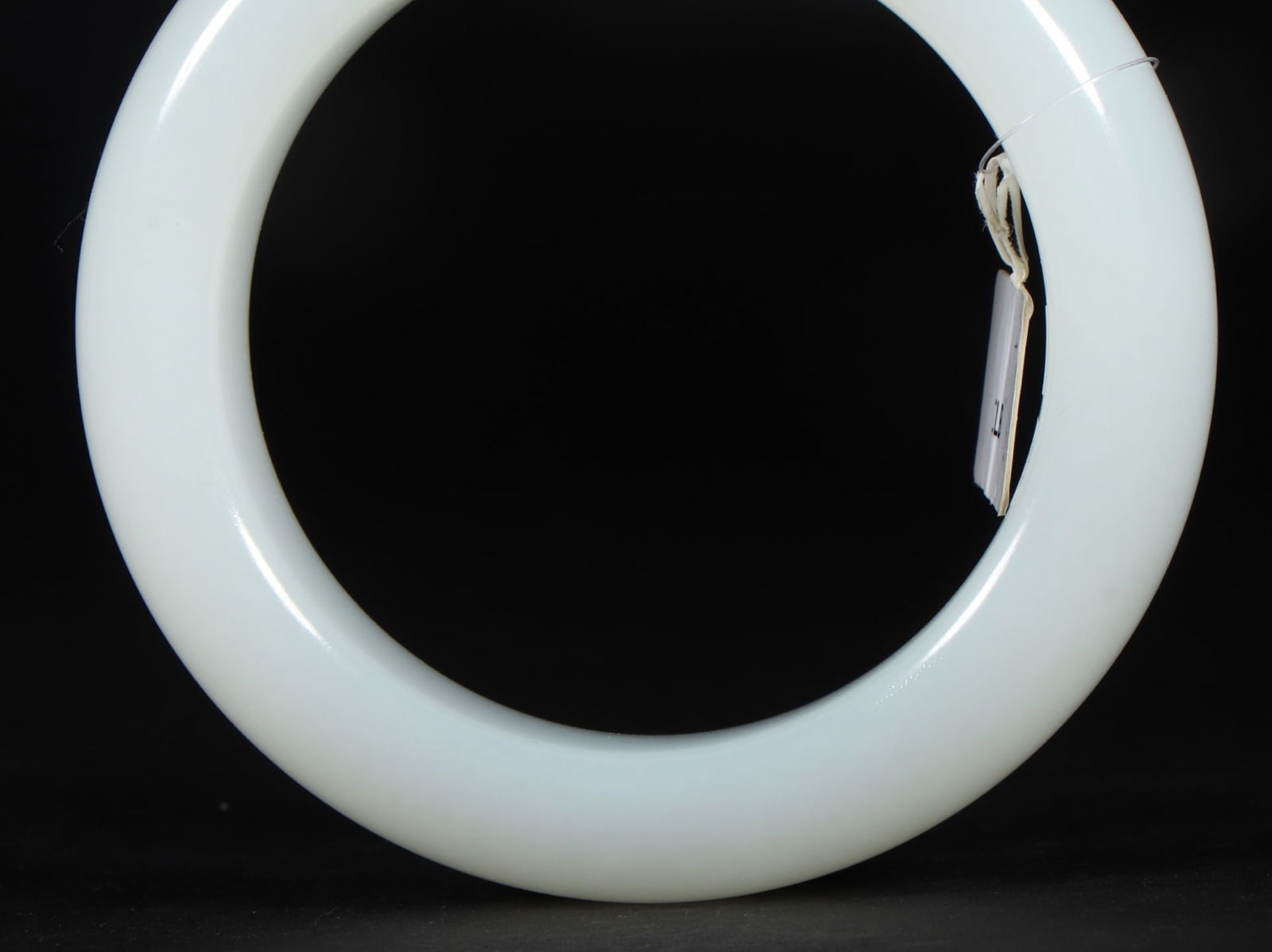 An Exquisite White Jade Bracelets - 8