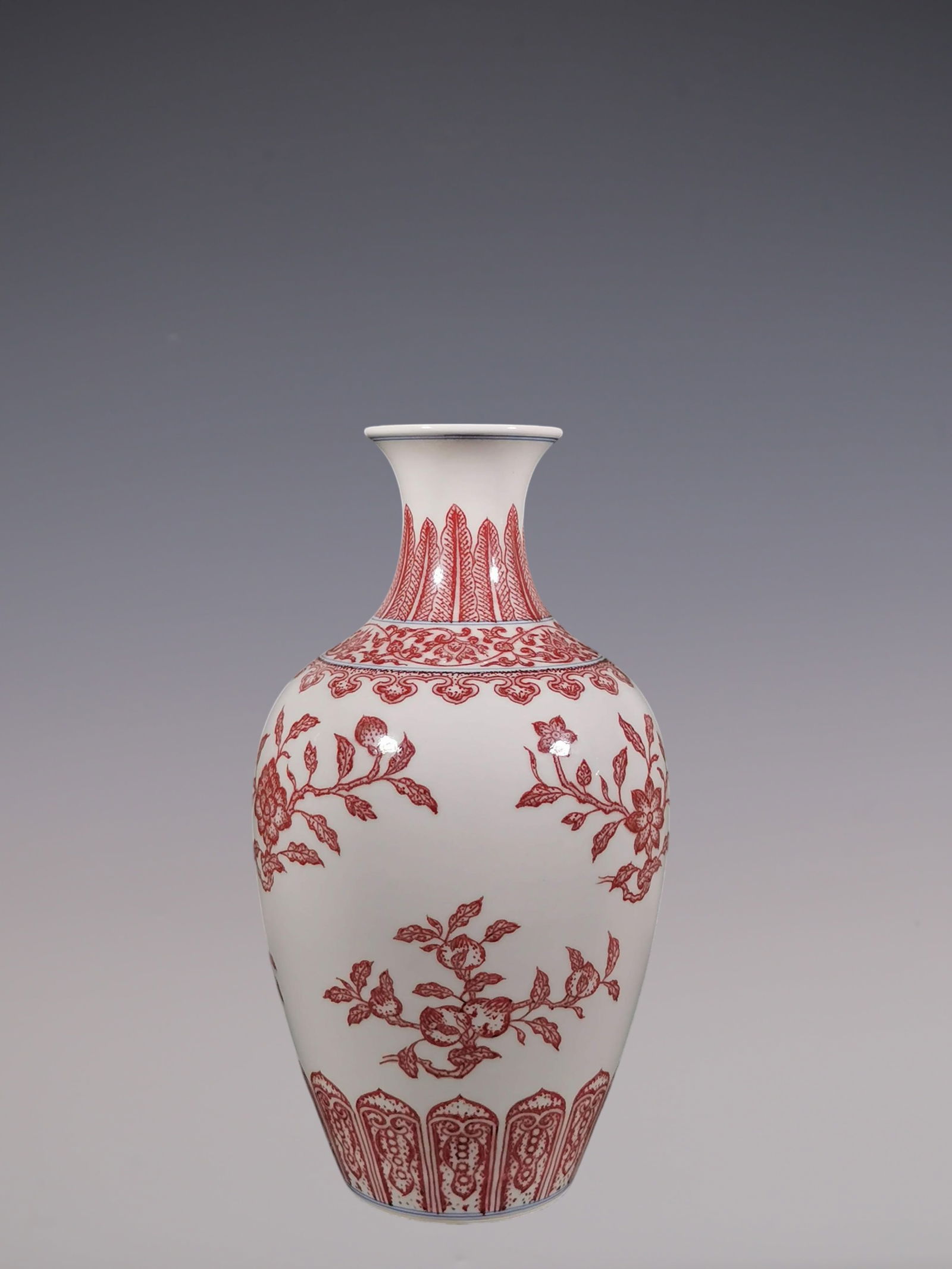 An Exquisite Underglaze-Red Flower and Fruit Pattern Vase: An Exquisite Underglaze-Red Flower and Fruit Pattern Vase Qing Dynasty, China Qianlong Six-character Mark Size:29cmx15.5cm (The Dimensions Of All Batches Are Manually Measured.If You Need More