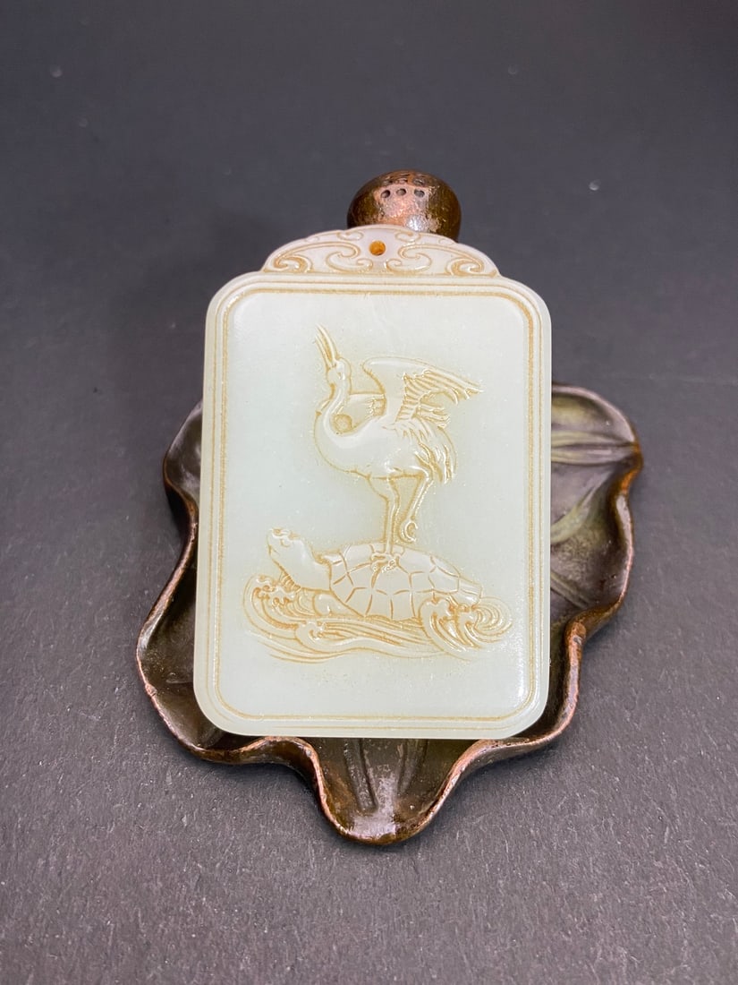 An Exquisite White Jade Auspicious Beast Pattern Brand: An Exquisite White Jade Auspicious Beast Pattern Brand Qing Dynasty, China Size:5.6cmx3.8cmx0.78cm Weight:36g (The Dimensions Of All Batches Are Manually Measured.If You Need More Detailed