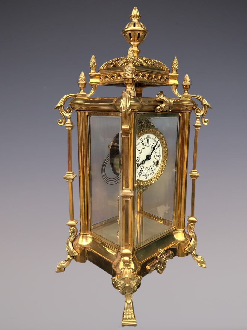 An Exquisite Gilt Bronze Clock - 6