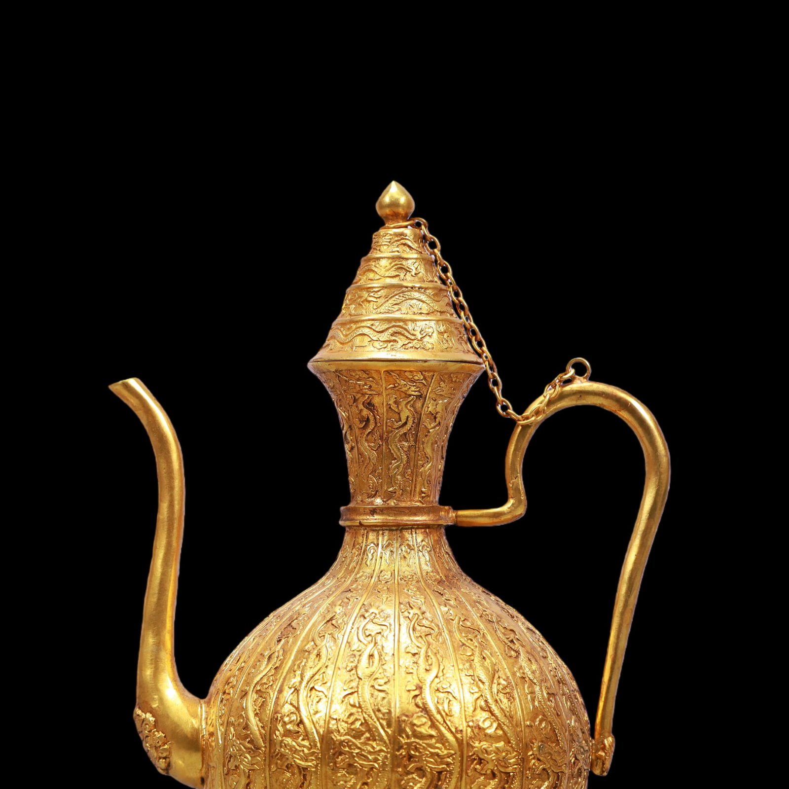 A Exquisite Gilt Bronze Dragon Pattern Ewer - 2