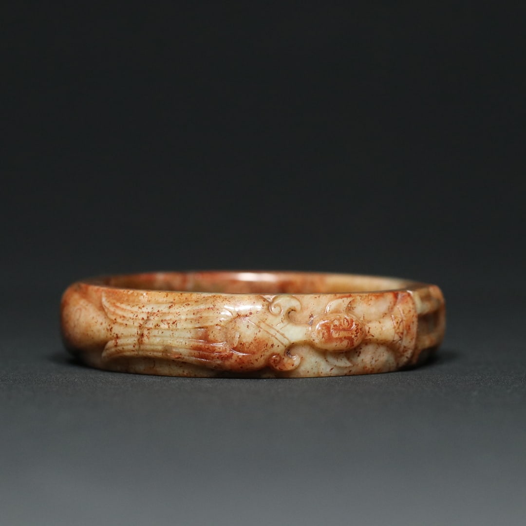 An Exquisite White Jade Figure Pattern Bracelets: An Exquisite White Jade Figure Pattern Bracelets Han Dynasty, China Size:7.8cmx1.7cm Size:(inside diameter)6cm Weight:71.9g (The Dimensions Of All Batches Are Manually Measured.If You Need More