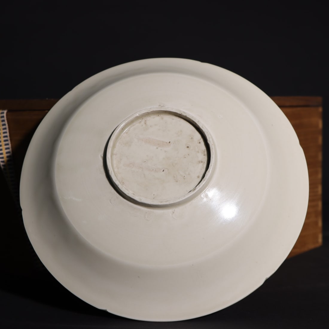 An Exquisite Ding yao Dragon Pattern Plate - 9