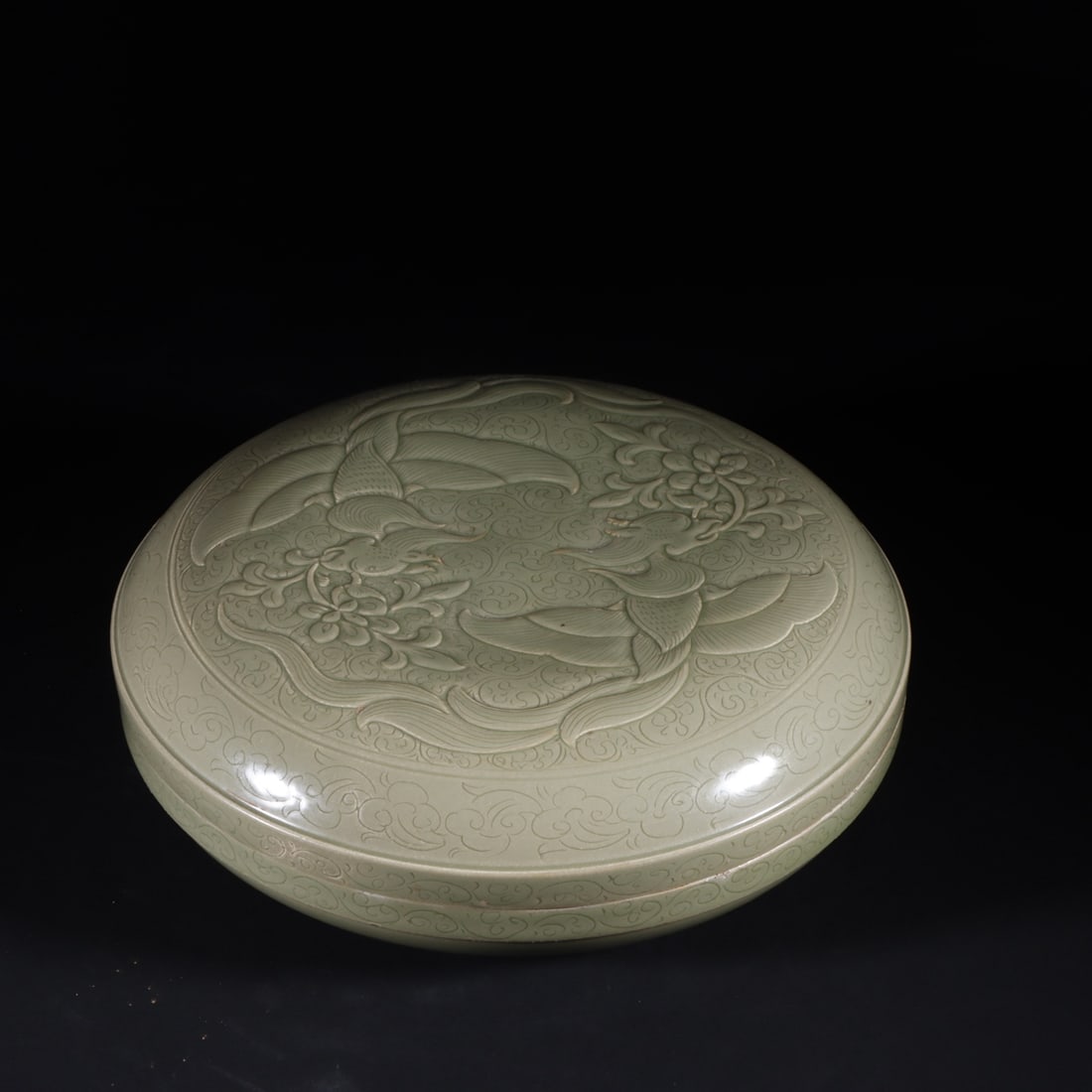 An Exquisite Yue yao Celadon Phoenix Pattern Box - 6