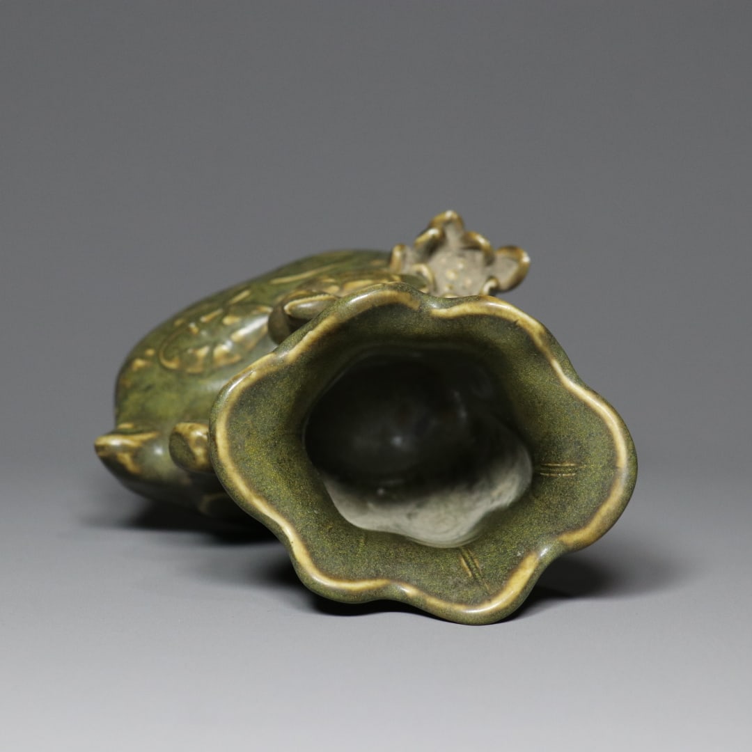 An Exquisite Teadust Glazed Flower and Bird Pattern Brush Pot - 8