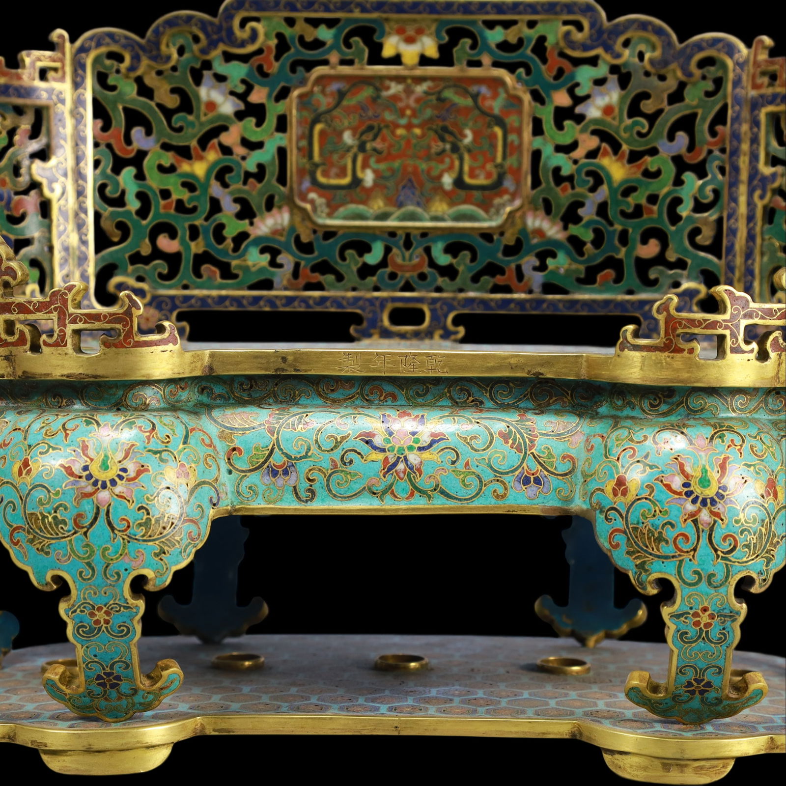 A Exquisite Cloisonne Lotus Pattern Dragon Pattern Throne - 2