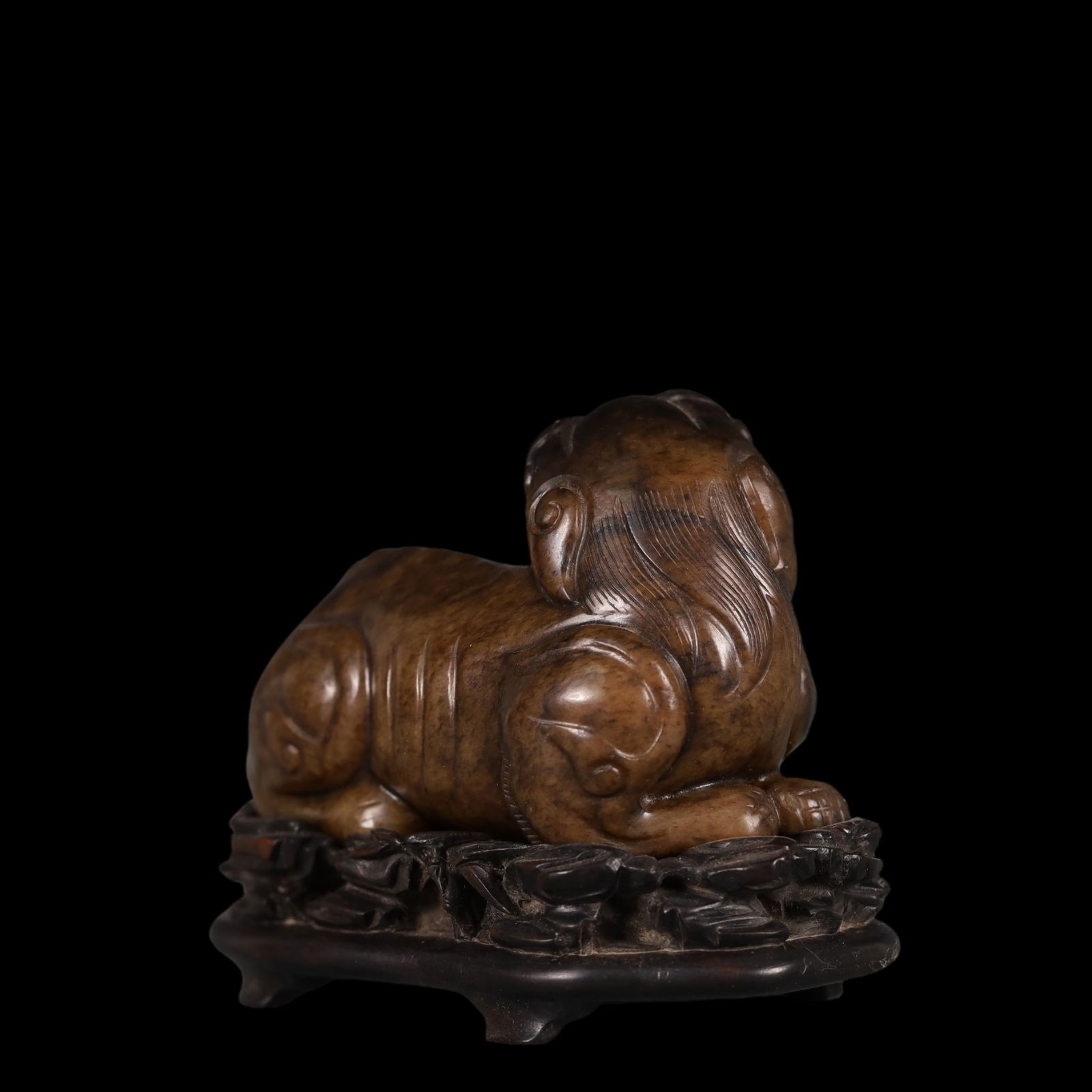 A Exquisite White Jade Auspicious Beast Ornament - 5