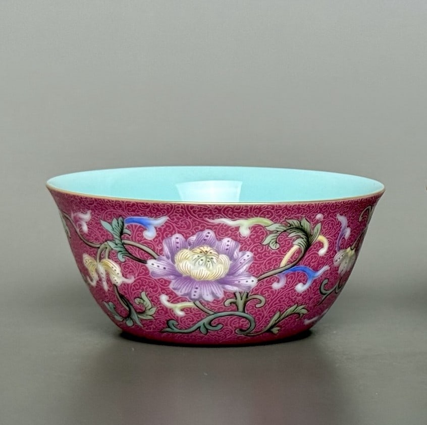 An Exquisite Ruby Red-Glazed Painted Gold Lotus Pattern Cup: An Exquisite Ruby Red-Glazed Painted Gold Lotus Pattern Cup Qing Dynasty, China Qianlong Four-character Mark Size:3.8cmx8.5cm (The Dimensions Of All Batches Are Manually Measured.If You Need More