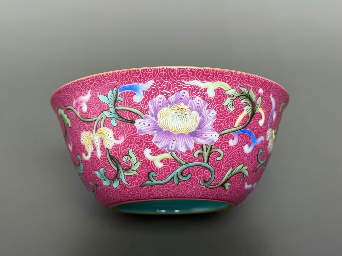 An Exquisite Ruby Red-Glazed Painted Gold Lotus Pattern Cup - 3