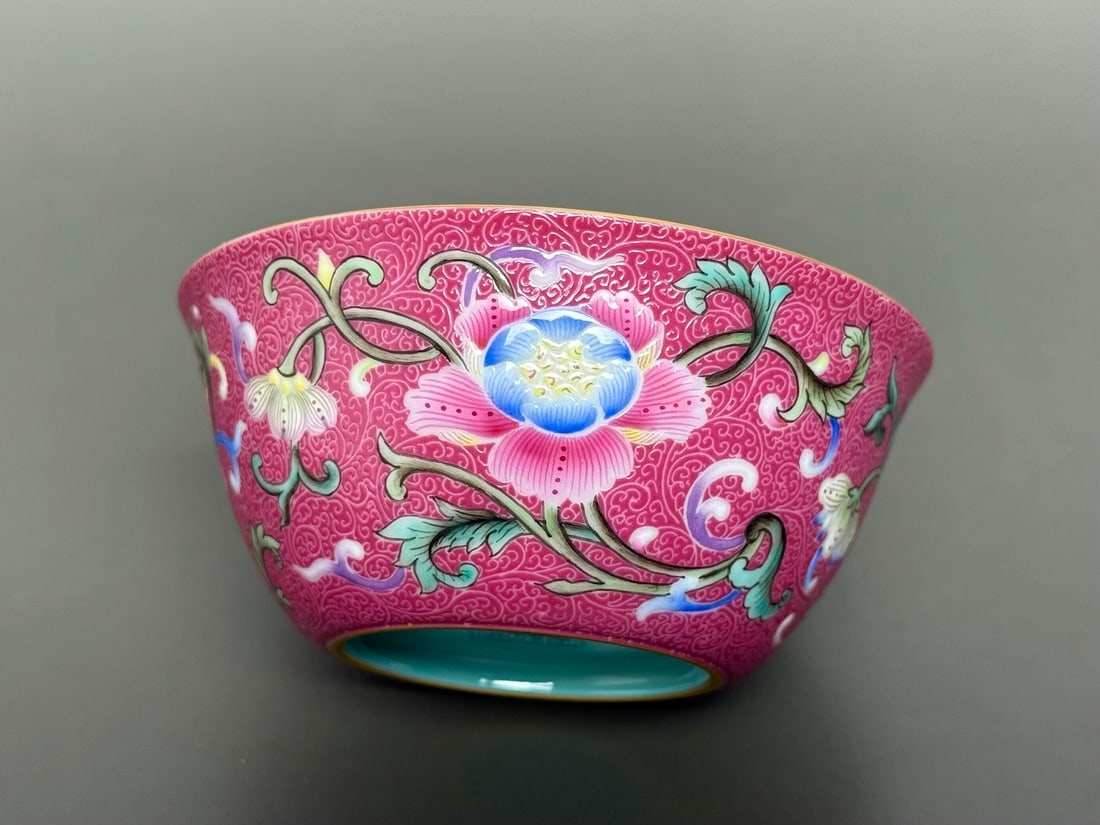 An Exquisite Ruby Red-Glazed Painted Gold Lotus Pattern Cup - 4