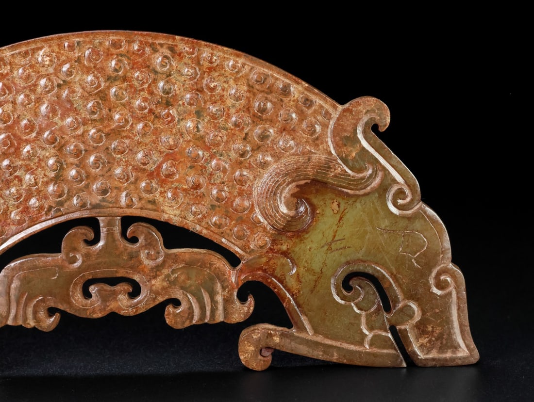 An Exquisite White Jade Dragon Pattern Ornament - 2