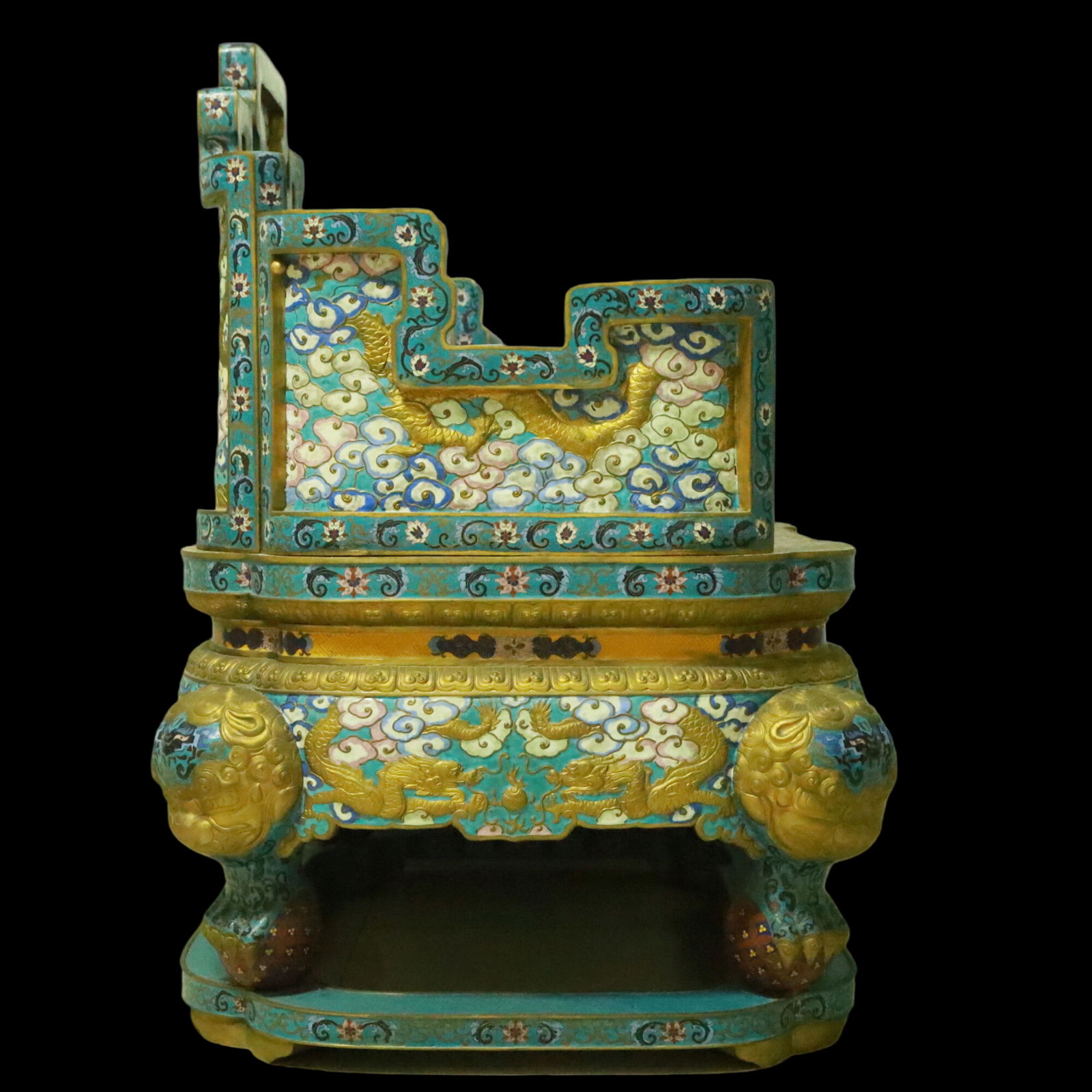 An Exquisite Cloisonne Lotus Pattern Dragon Pattern Beast-Face Pattern Throne - 8