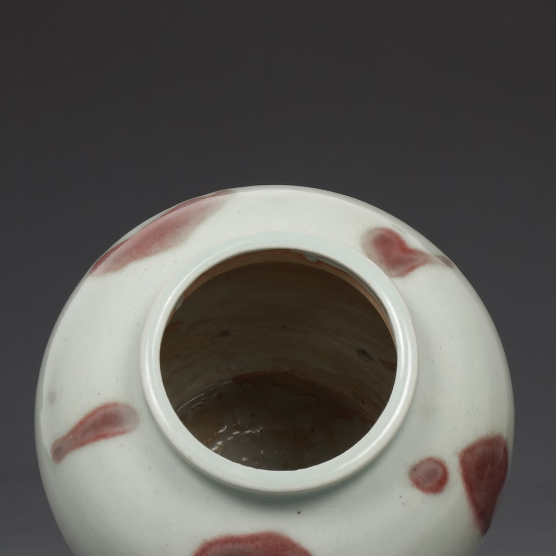 An Exquisite Underglaze-Red Jar - 8