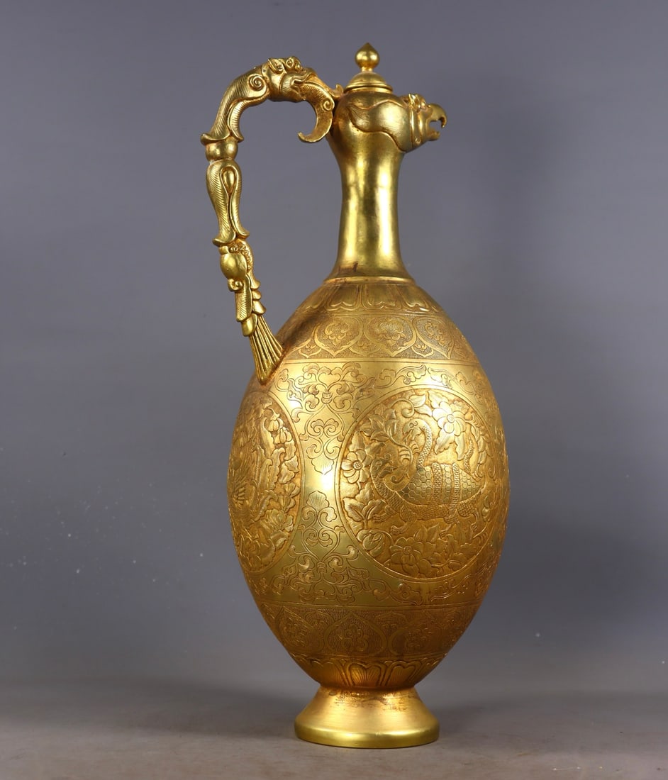 An Exquisite Gilt Bronze Lotus Pattern Auspicious Beast Pattern Ewer - 6