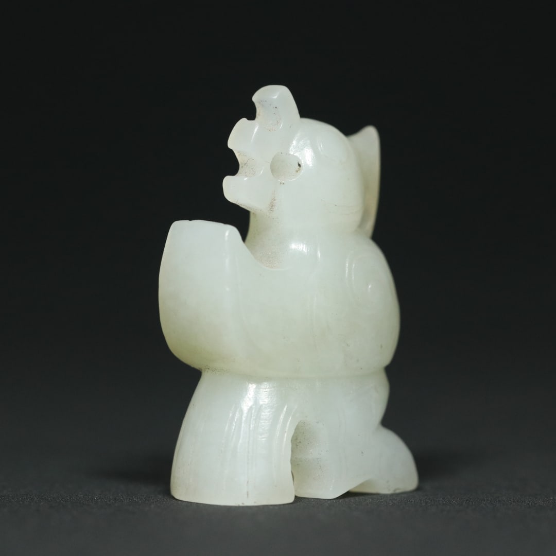 An Exquisite White Jade Bird Pendant - 9