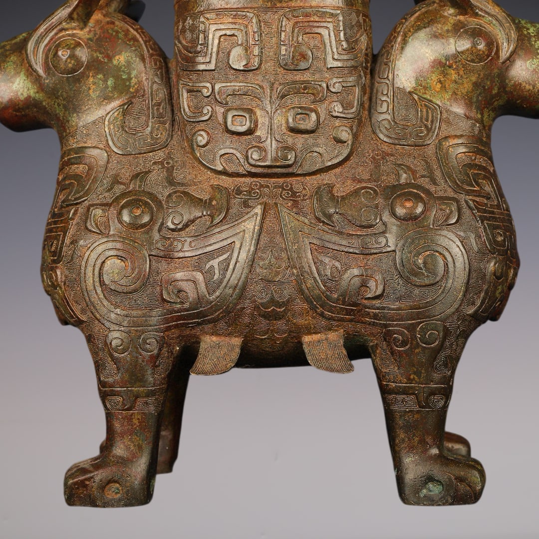 An Exquisite Bronze Beast-Face Pattern Censer - 4