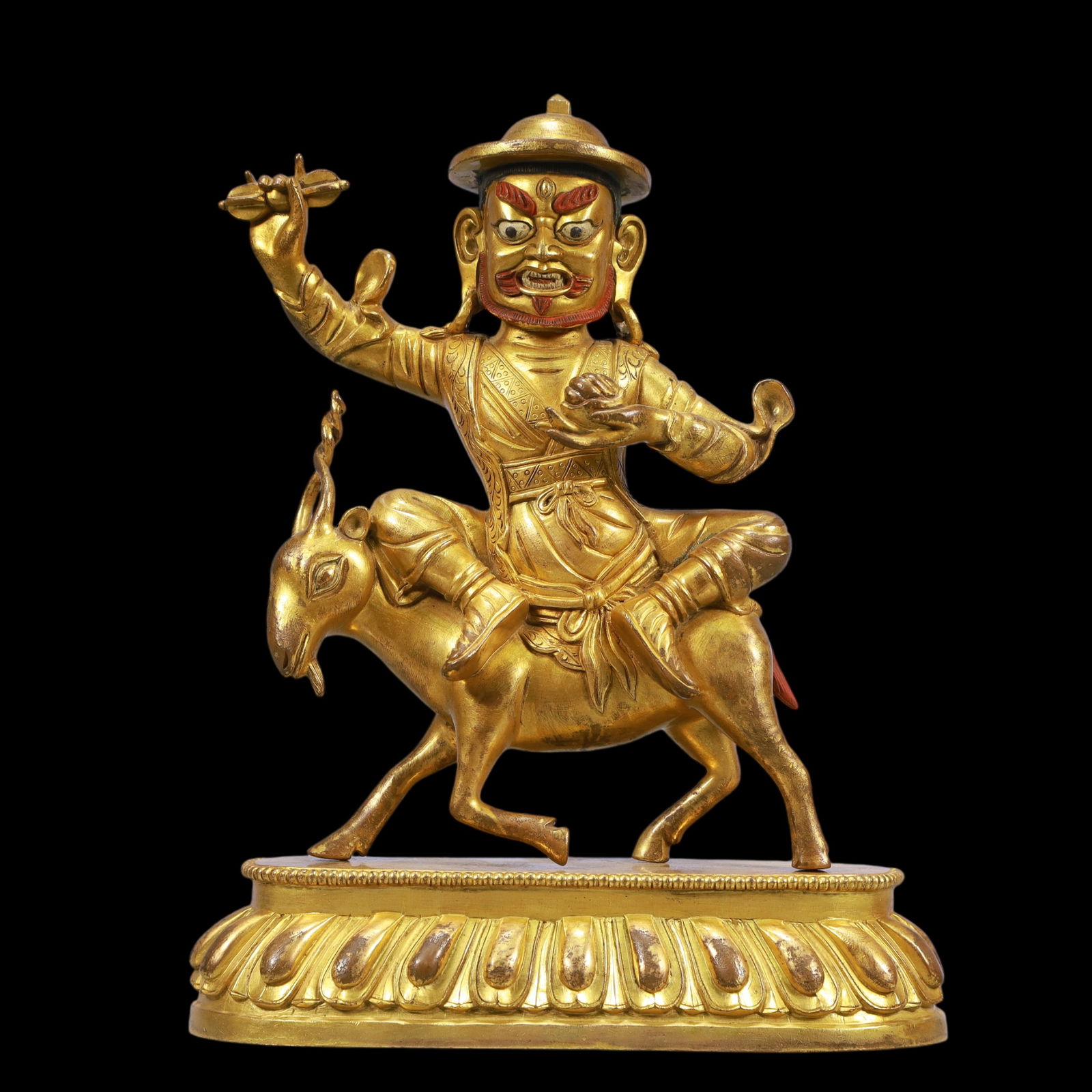 A Exquisite Gilt Bronze Statue of Vajra: A Exquisite Gilt Bronze Statue of Vajra Ming Dynasty, China Size:19cmx7.5cmx22cm Weight:2450g (The Dimensions Of All Batches Are Manually Measured.If You Need More Detailed Information, Please
