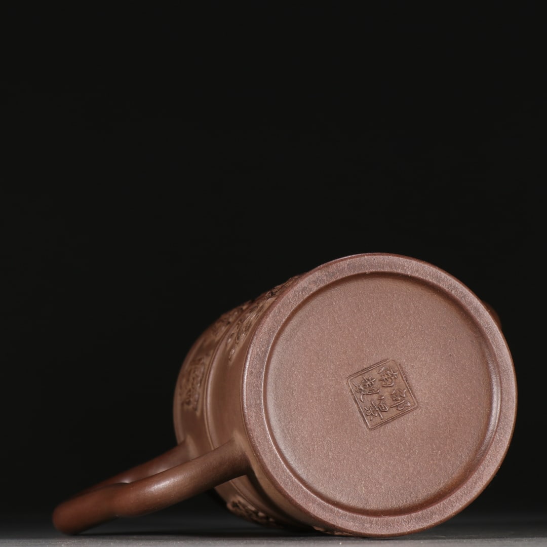 An Exquisite Purple Sands Figure Pattern Teapot - 9