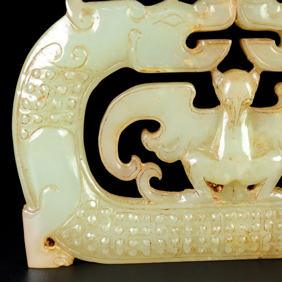 An Exquisite White Jade Dragon Pattern Ornament - 3