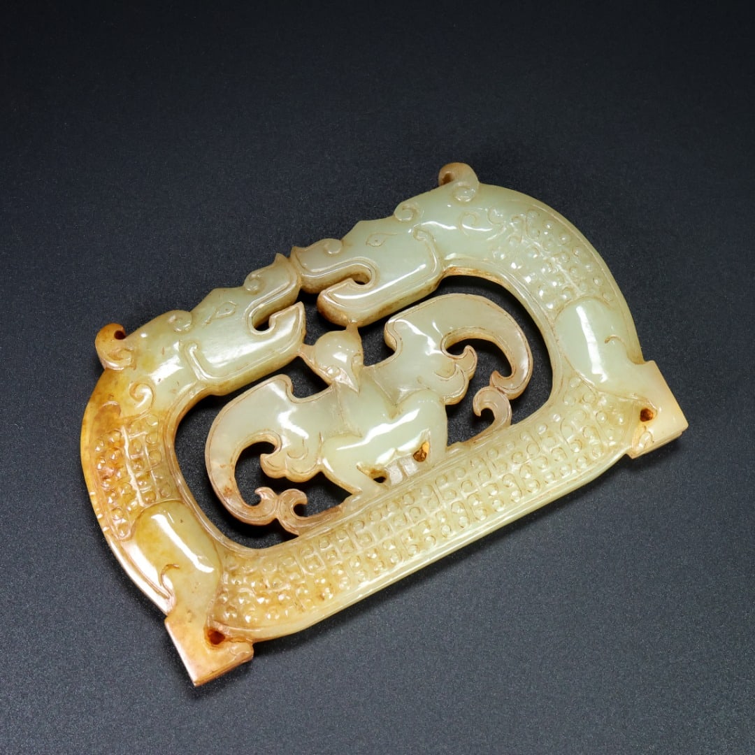 An Exquisite White Jade Dragon Pattern Ornament - 8