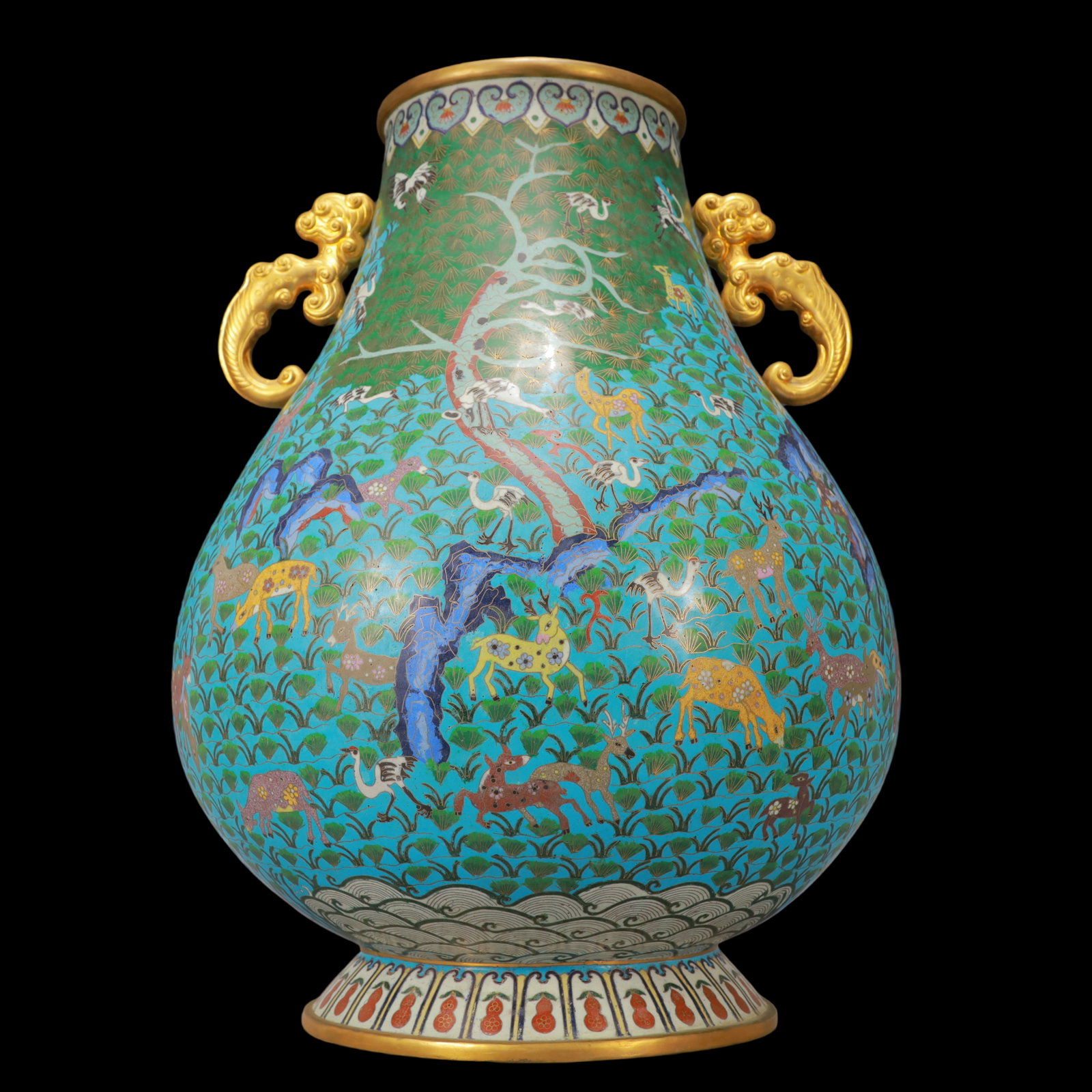 A Huge Cloisonne Pine and Deer Pattern Double-Ears Vase: A Huge Cloisonne Pine and Deer Pattern Double-Ears Vase Qing Dynasty China Size:52.5cmx33cm Weight:7950g (The Dimensions Of All Batches Are Manually Measured.If You Need More Detailed