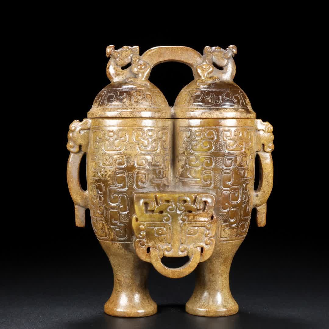 A Han Dynasty jade double bottle - 7
