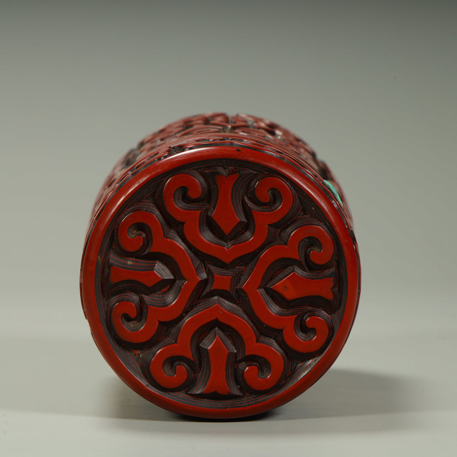 A red entwined study set - 8