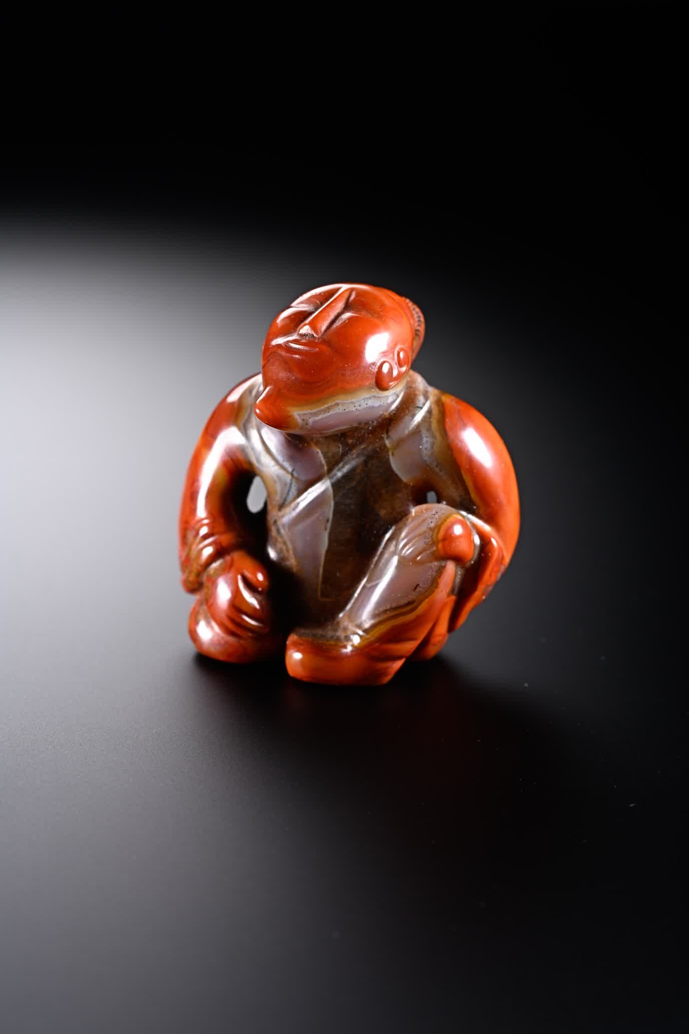 A Han Dynasty agate figure - 7