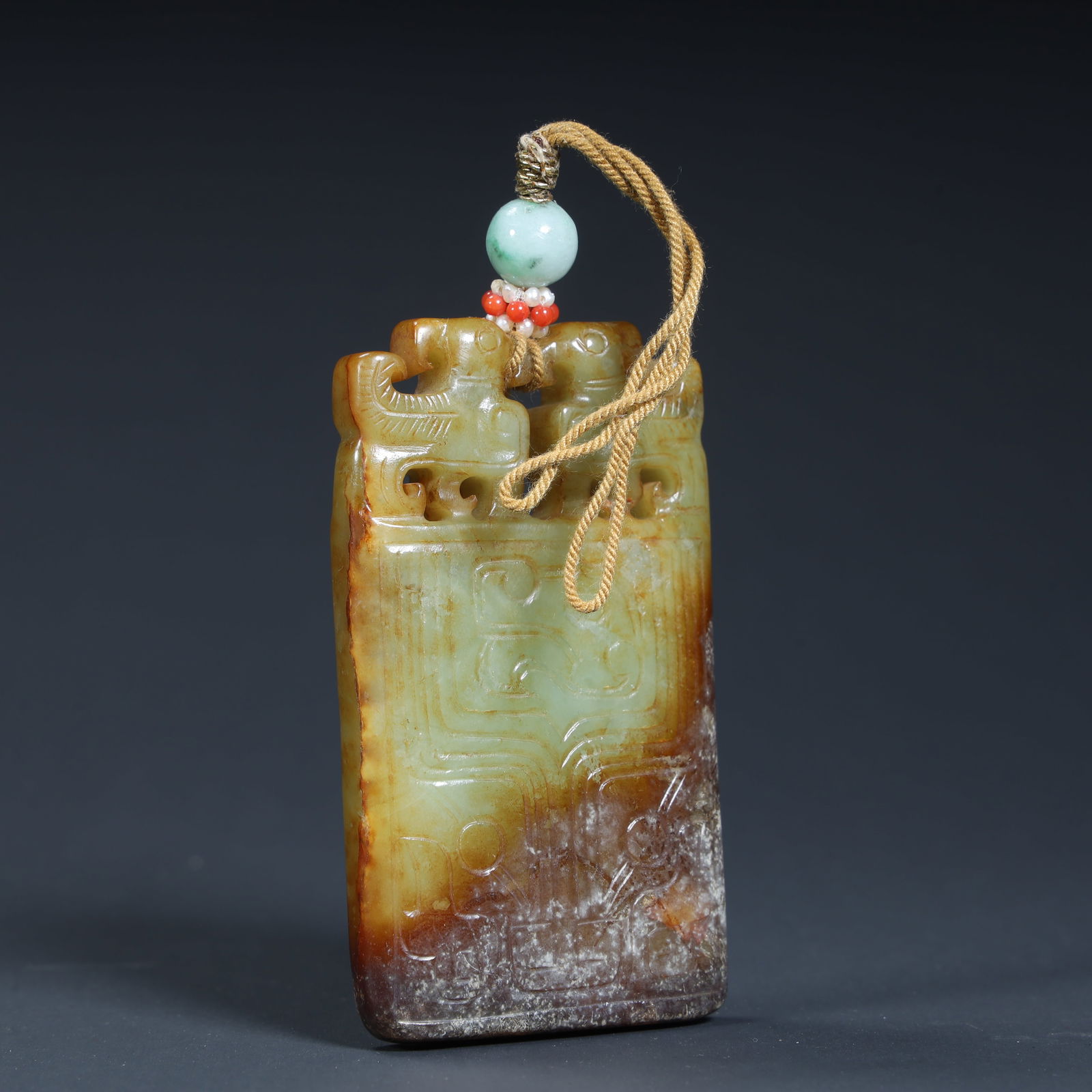 A Qing Dynasty ancient jade double beast pattern plaque - 5