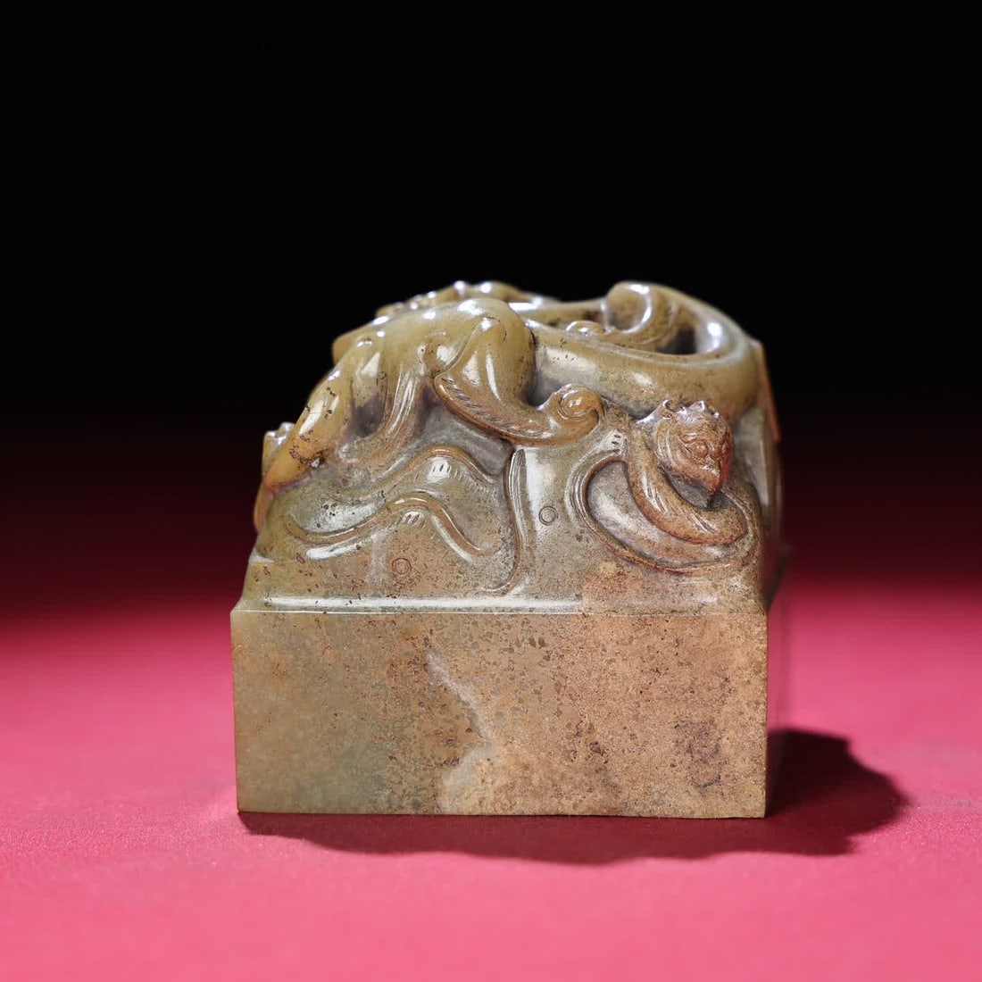 A Han Dynasty jade seal - 4