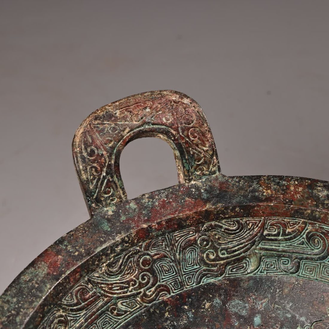 A bronze tribute plate - 4