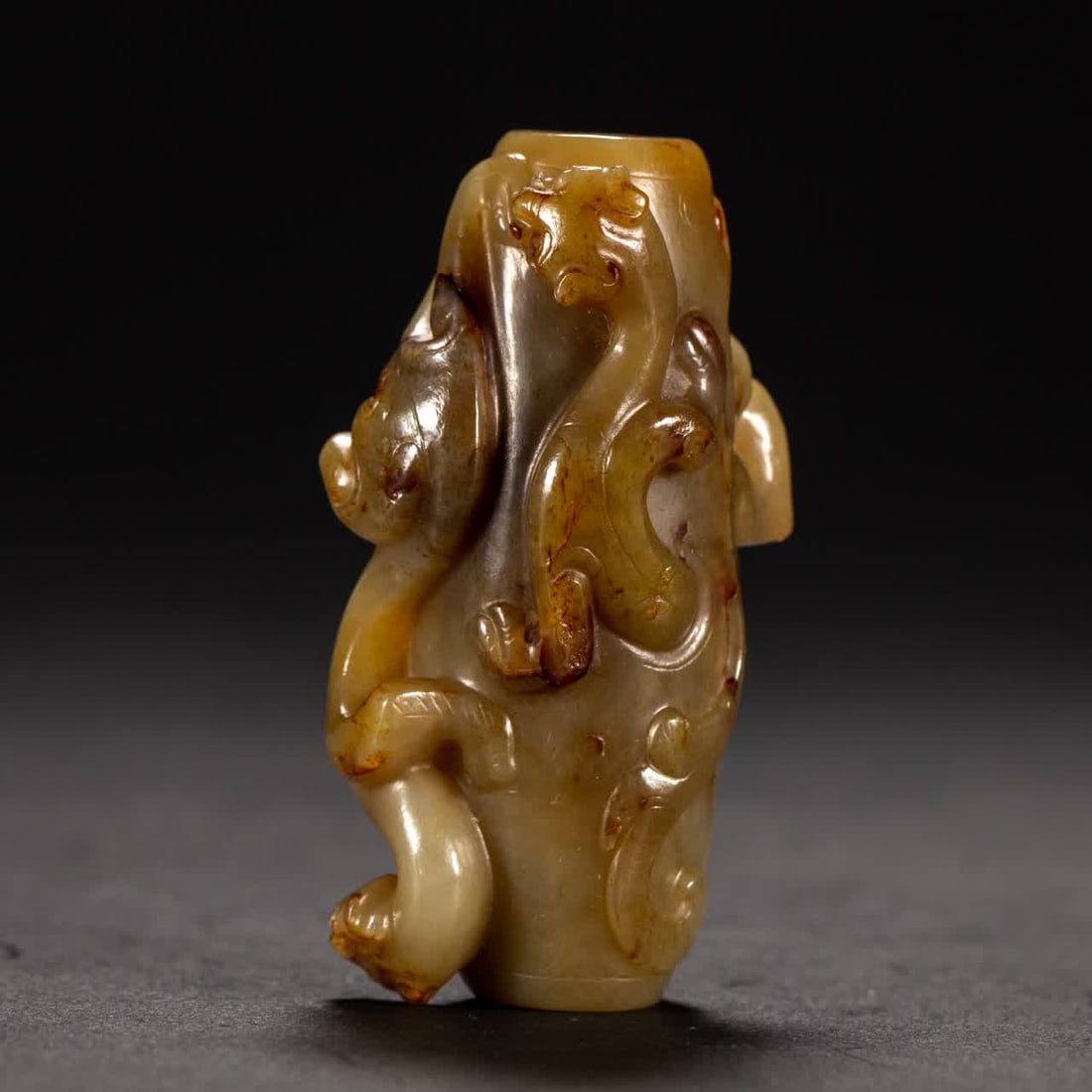 A piece of ancient jade music: High ancient jade music SIZE: L:3.5cm W:3.5cm H:7cm (The Dimensions Of All Batches Are Manually Measured.If You Need More Detailed Information, Please Contact Our Customer Service Before Bidding.)