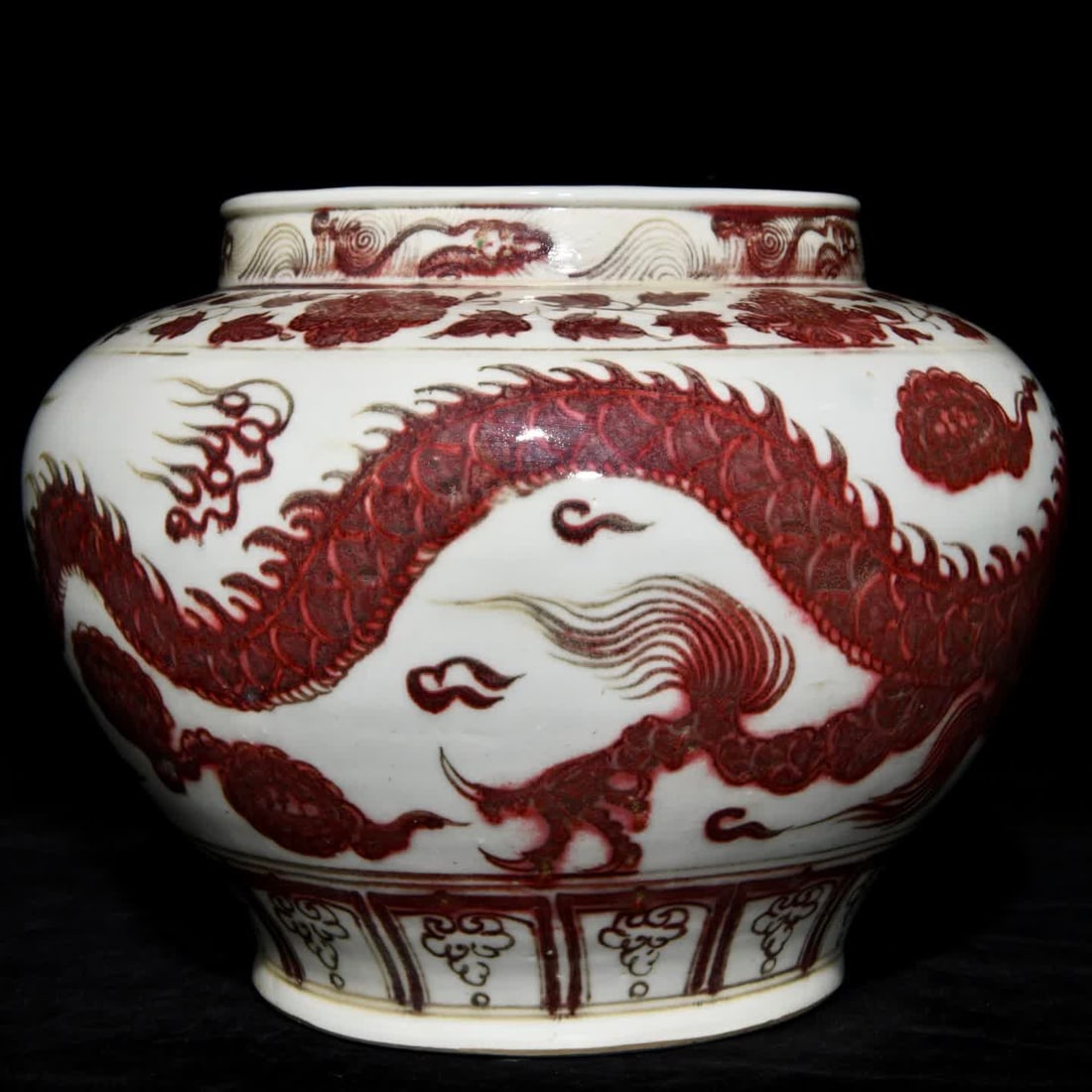 A red dragon pattern jar in Yuan glaze - 3