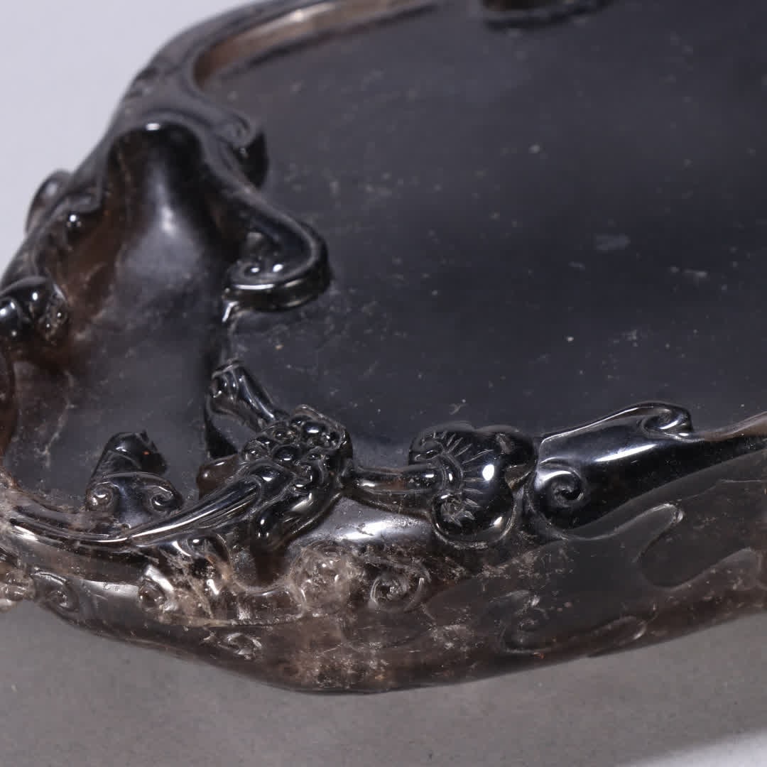 A Qing Dynasty tea crystal dragon pattern inkstone - 7