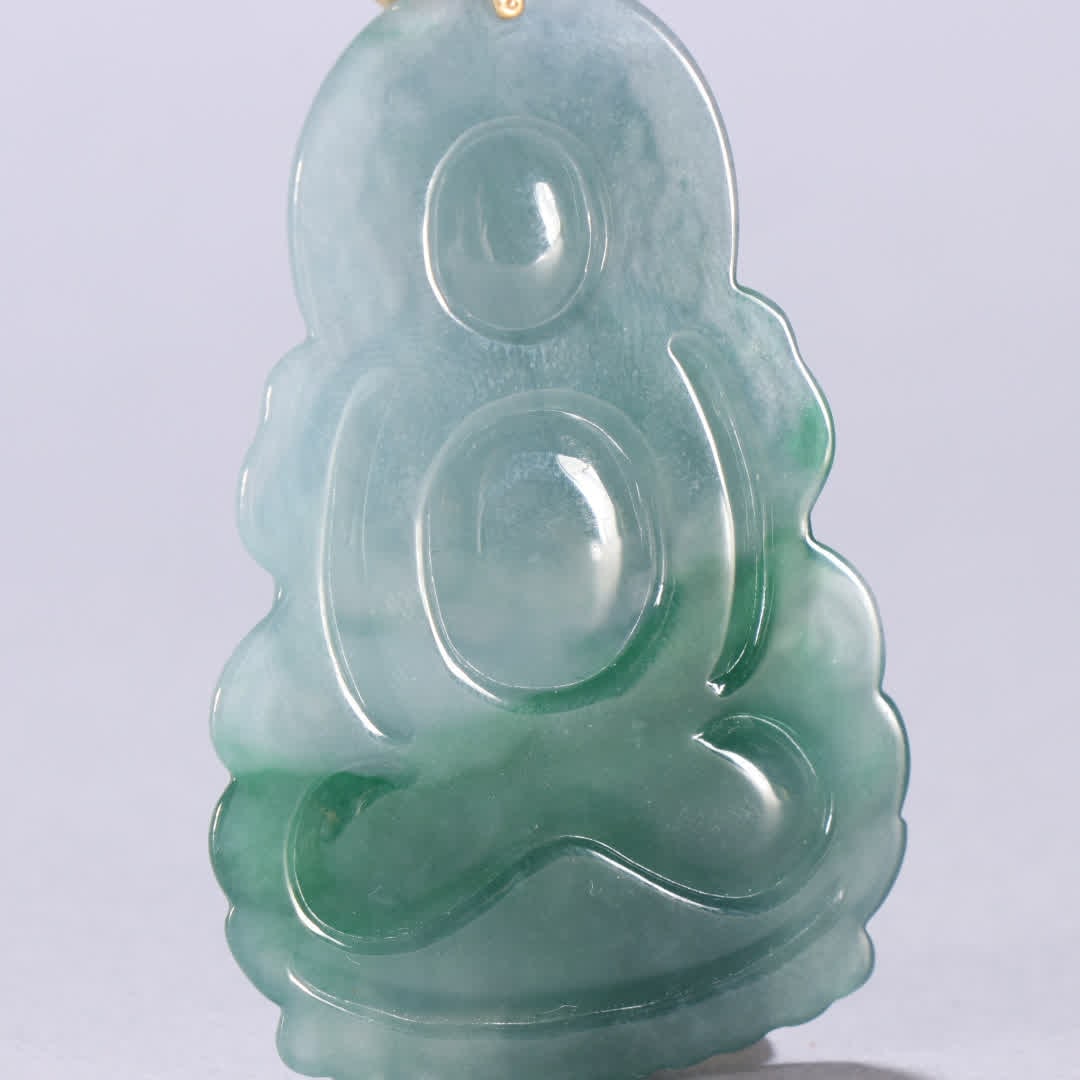 A jade Guanyin pendant - 6