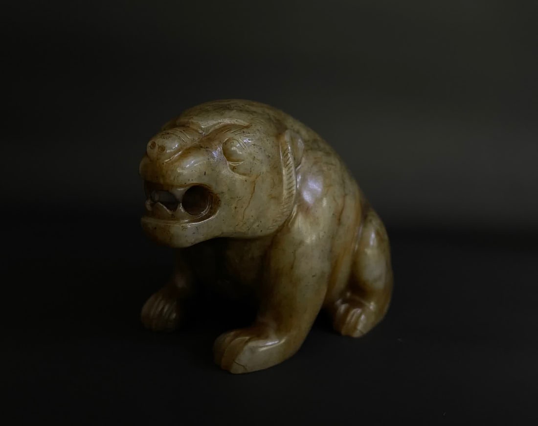 A Han Dynasty Hetian jade bear - 10