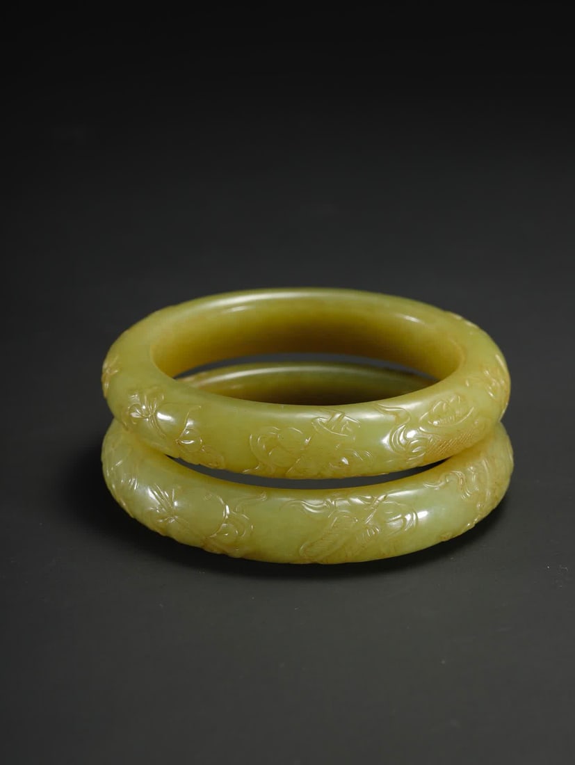 A Hetian topaz eight-treasure pattern bracelet - 4