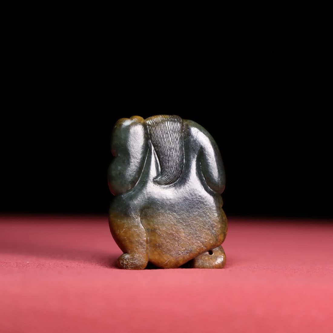 A Han Dynasty bear ornament - 6