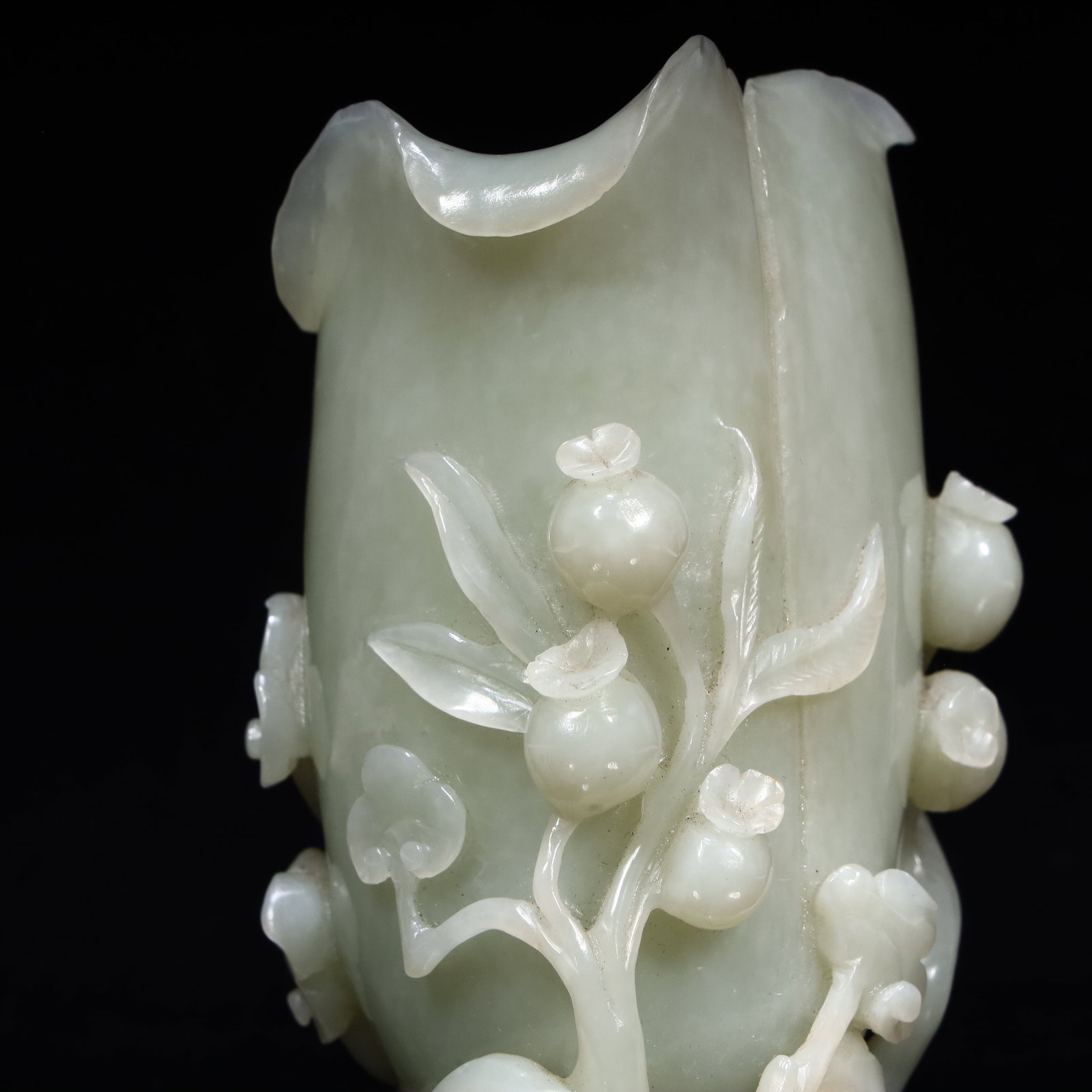 A Hetian jade cup - 5