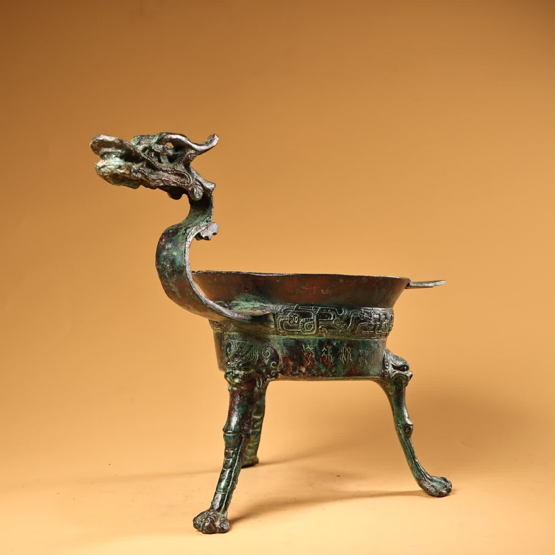 A bronze dragon cup - 2