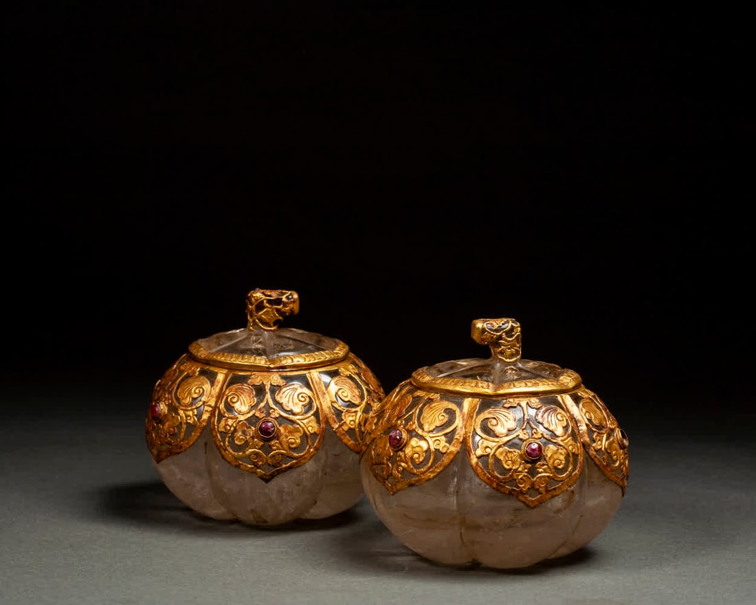 A pair of Liao Dynasty crystal-clad gold Go pouring: Liao Dynasty crystal gold-clad Go pouring a pair SIZE: H:10cm D:11cm (The Dimensions Of All Batches Are Manually Measured.If You Need More Detailed Information, Please Contact Our Customer Service Bef