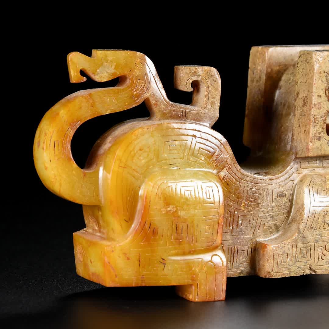 A Han Dynasty jade beast - 8