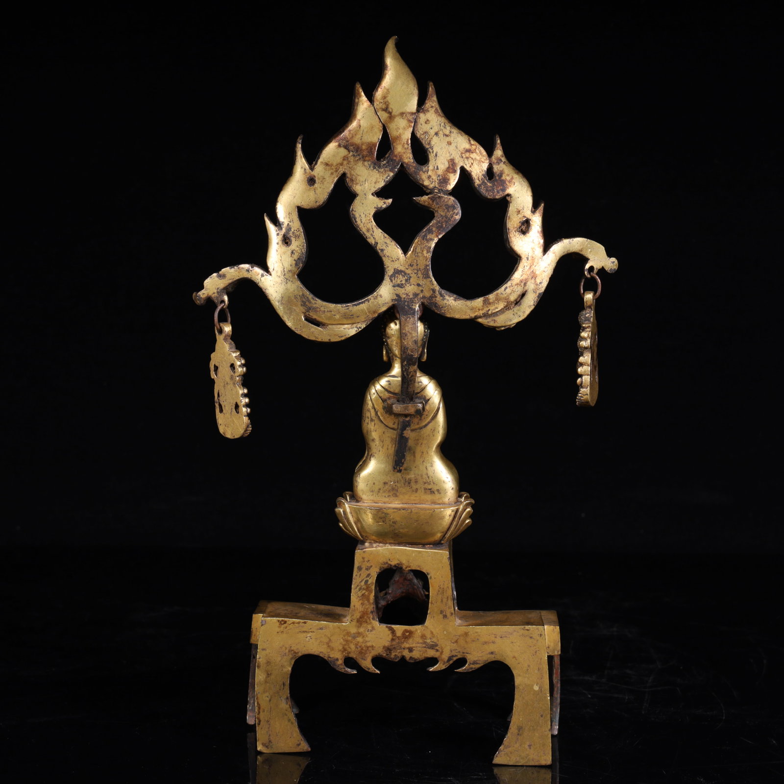 A bronze gilt Buddha - 8