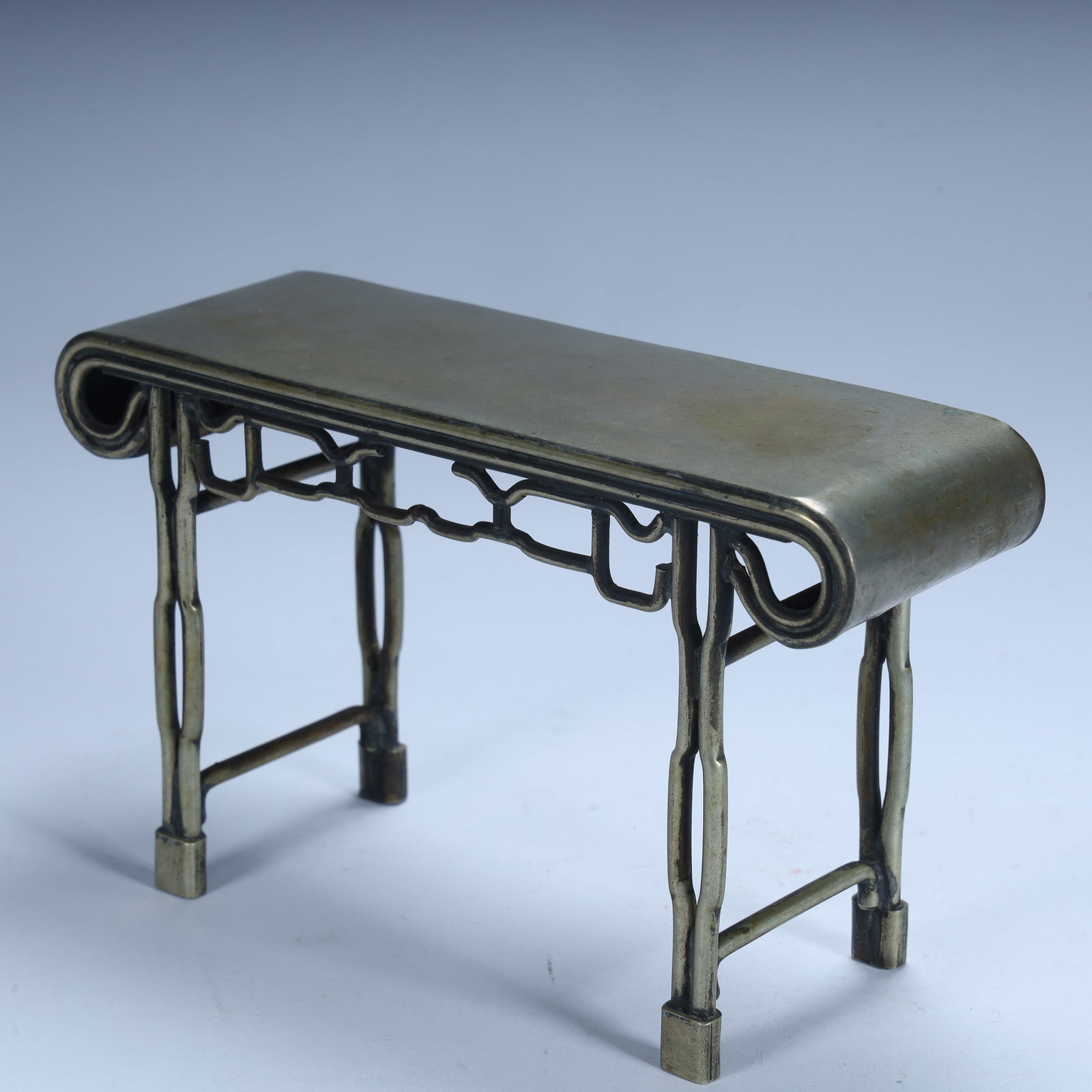 A Qing Dynasty copper imitation bamboo pattern table - 6