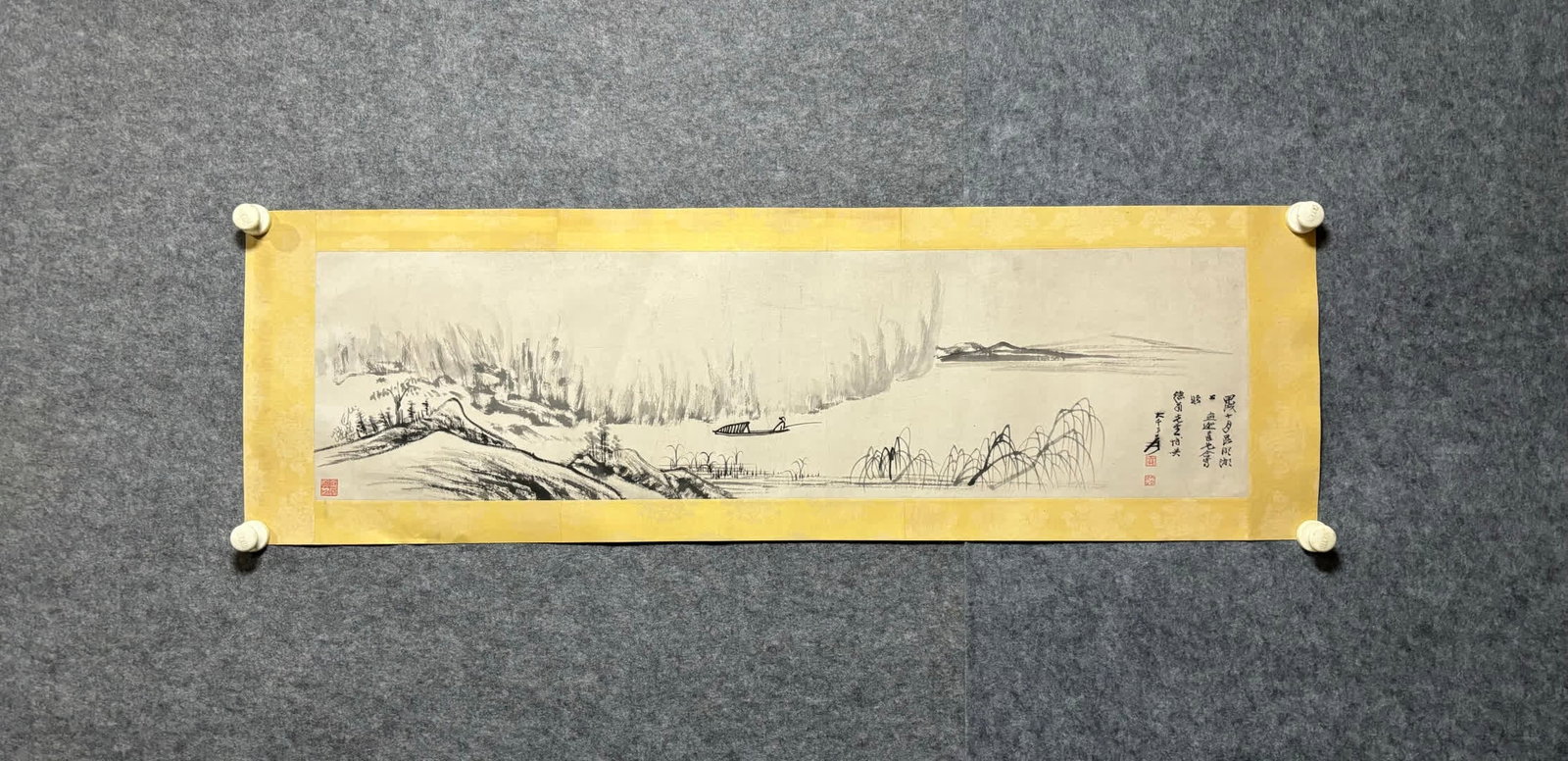 A landscape map of Zhang Daqian: Zhang Daqian's landscape map SIZE: Painting Core28x104cm (The Dimensions Of All Batches Are Manually Measured.If You Need More Detailed Information, Please Contact Our Customer Service Before