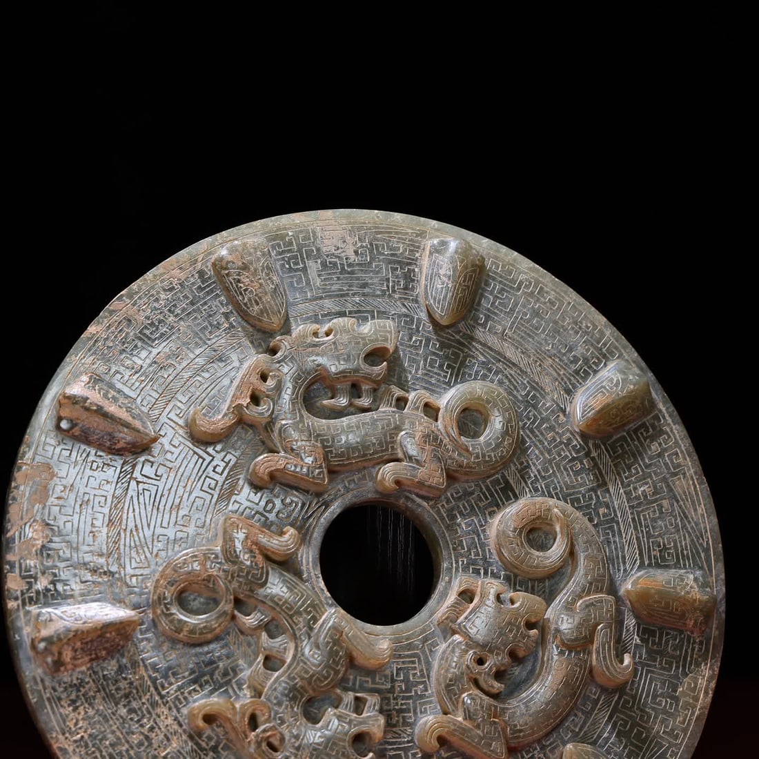 A Han Dynasty cicada-patterned dragon jade - 3