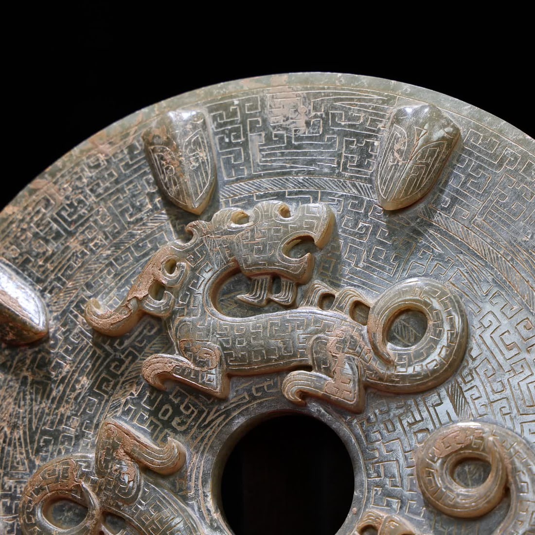 A Han Dynasty cicada-patterned dragon jade - 4
