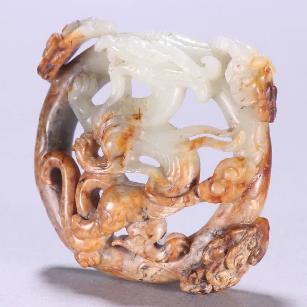 An ancient jade dragon pattern - 3