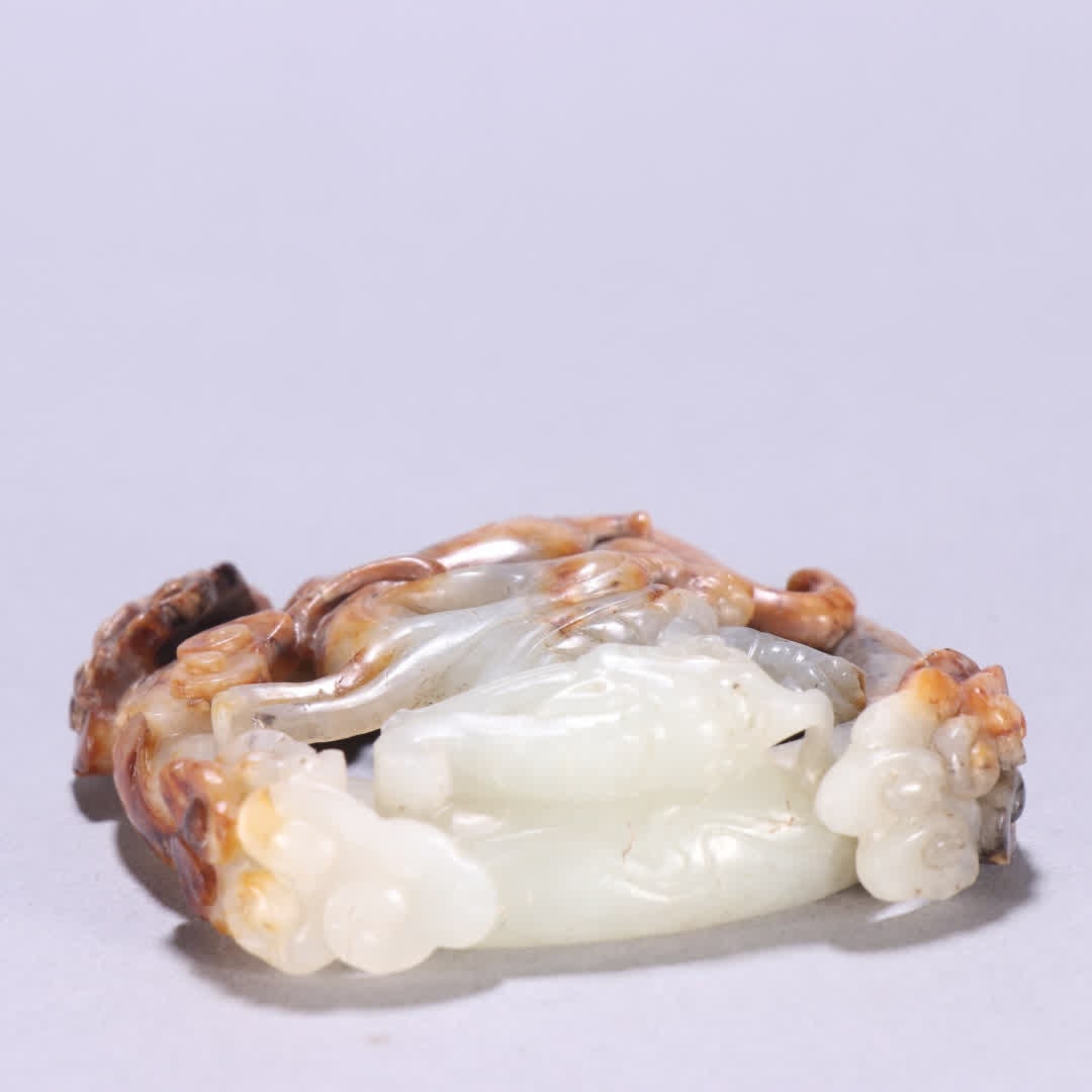 An ancient jade dragon pattern - 8